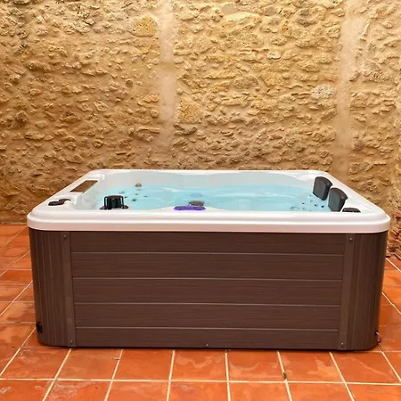 '1786' Au Bourg * Mansonville