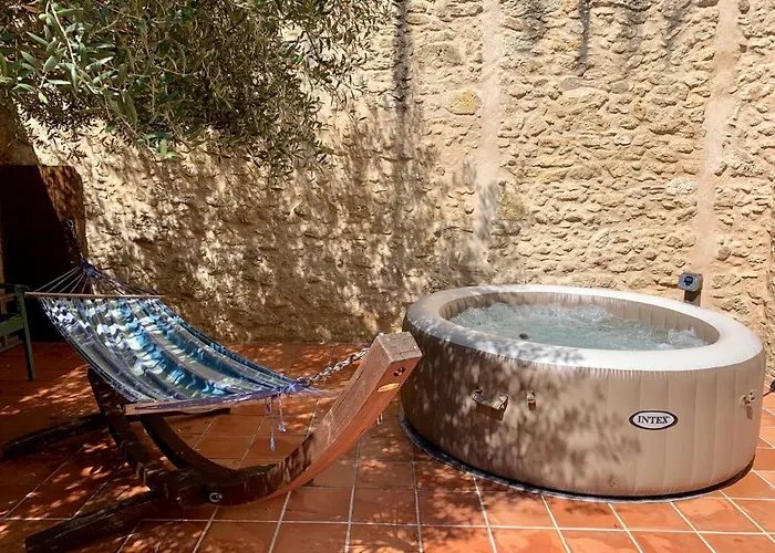 '1786' Au Bourg بيت للعطل